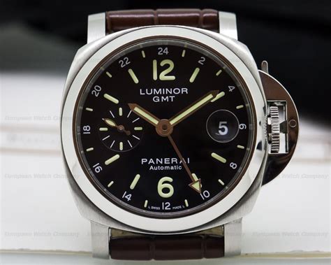 Panerai Luminor GMT SS 40MM .